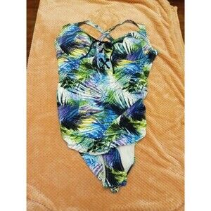 Torrid 1 Piece Swimsuit Corset Tie Front Size 3 NWT
